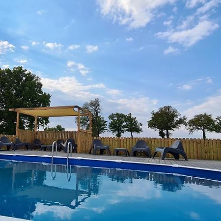 Le Petit Moulin Bed & Breakfast Saint-Hilaire  Ngoại thất bức ảnh