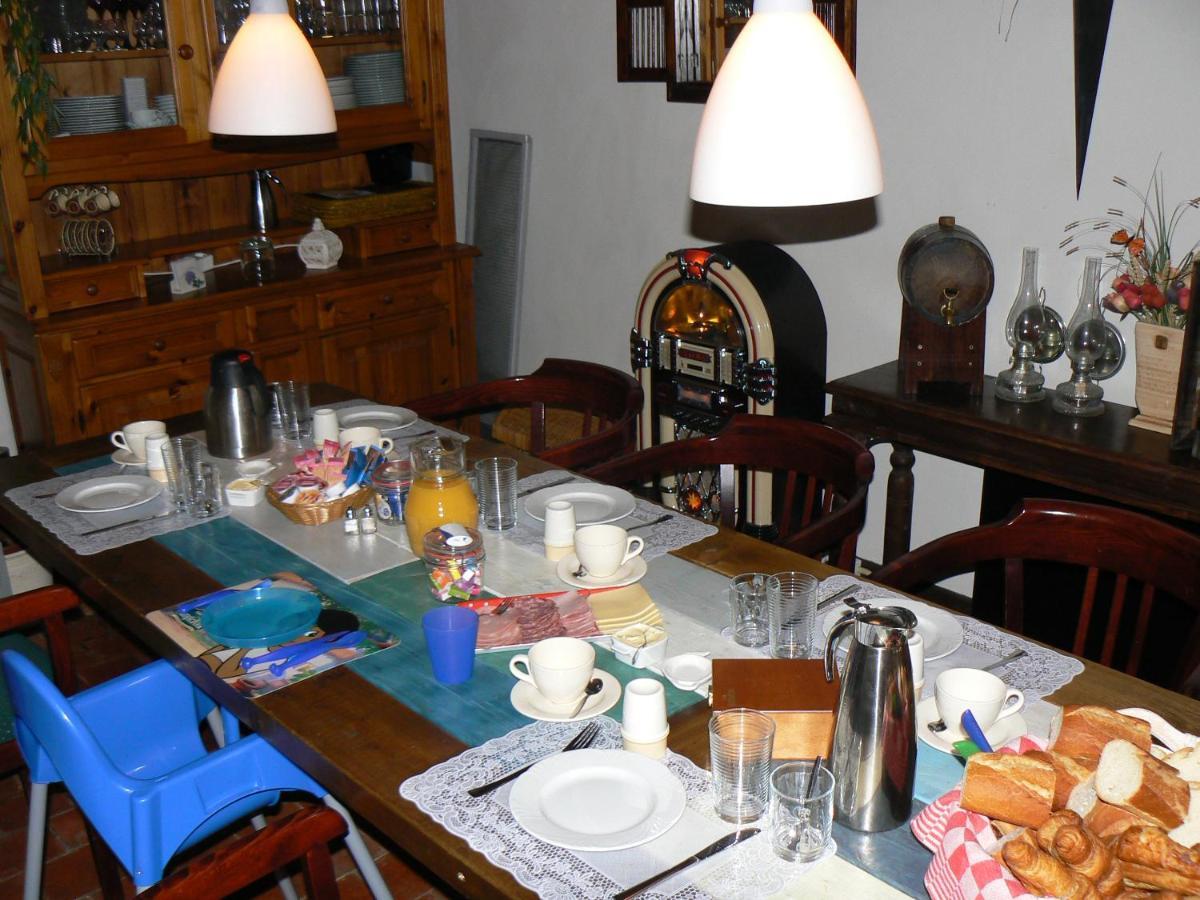 Le Petit Moulin Bed & Breakfast Saint-Hilaire  Ngoại thất bức ảnh