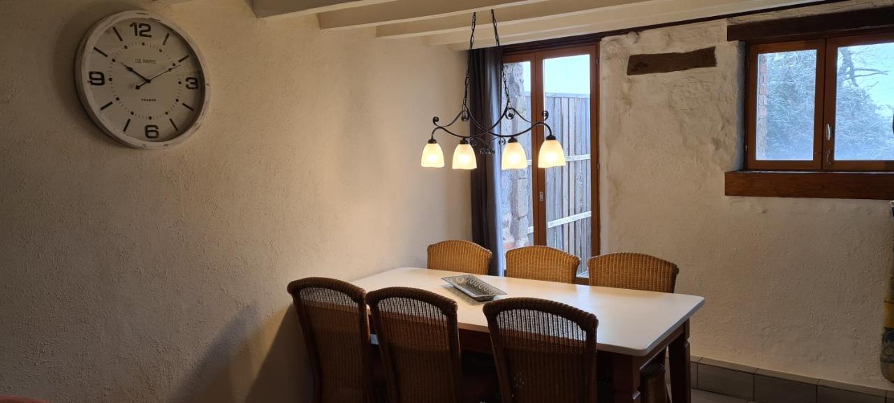 Le Petit Moulin Bed & Breakfast Saint-Hilaire  Ngoại thất bức ảnh