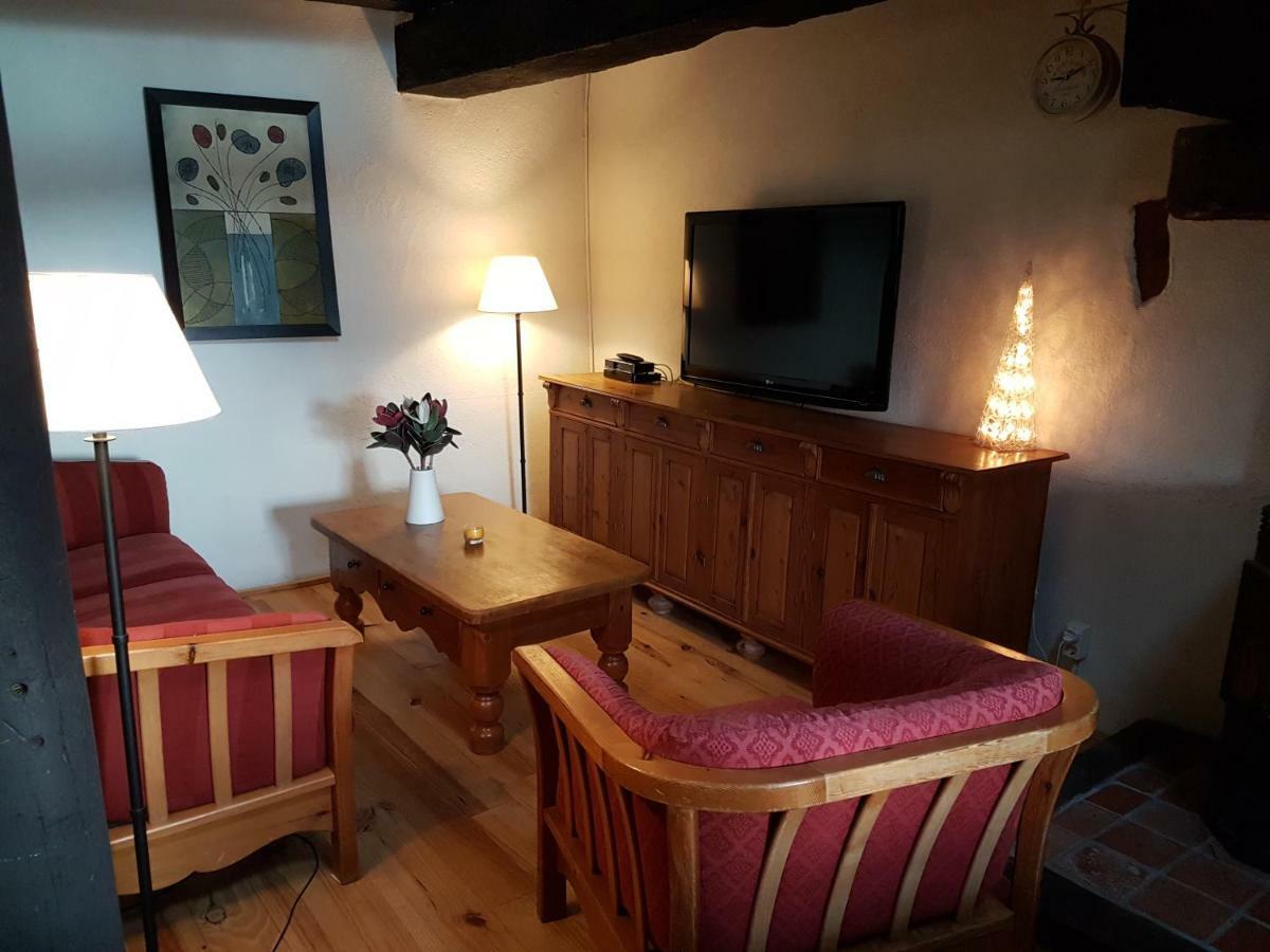 Le Petit Moulin Bed & Breakfast Saint-Hilaire  Ngoại thất bức ảnh
